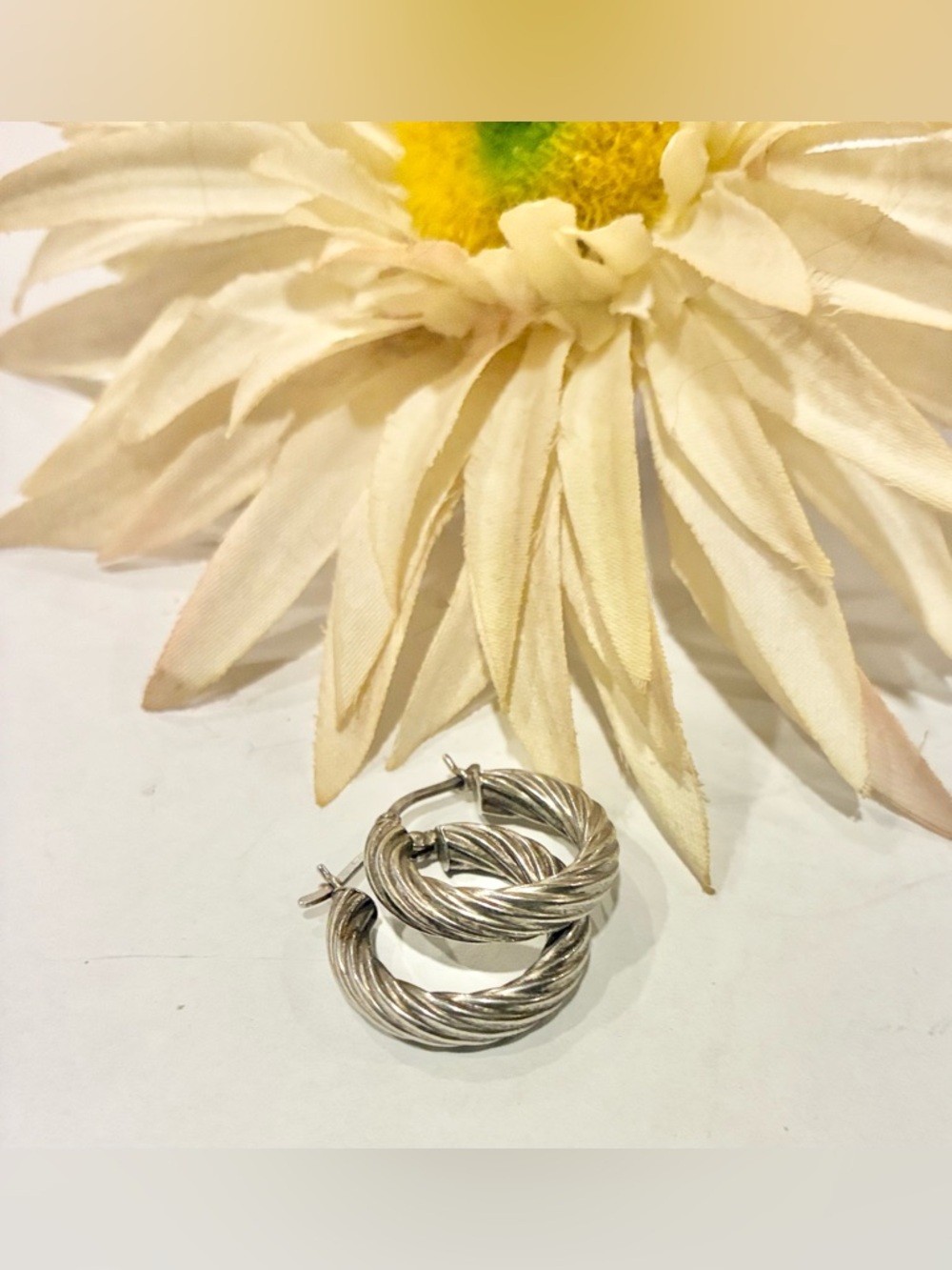 Vintage Sterling Silver 925 twisted Hoop Earrings Sz 1/2 in Boho Hippie Chic